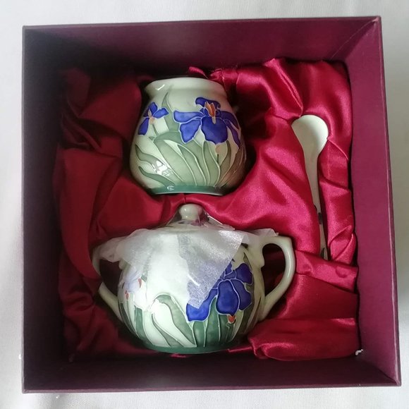 Benaya Handcrafted Art Décor - Picture 1 of 7